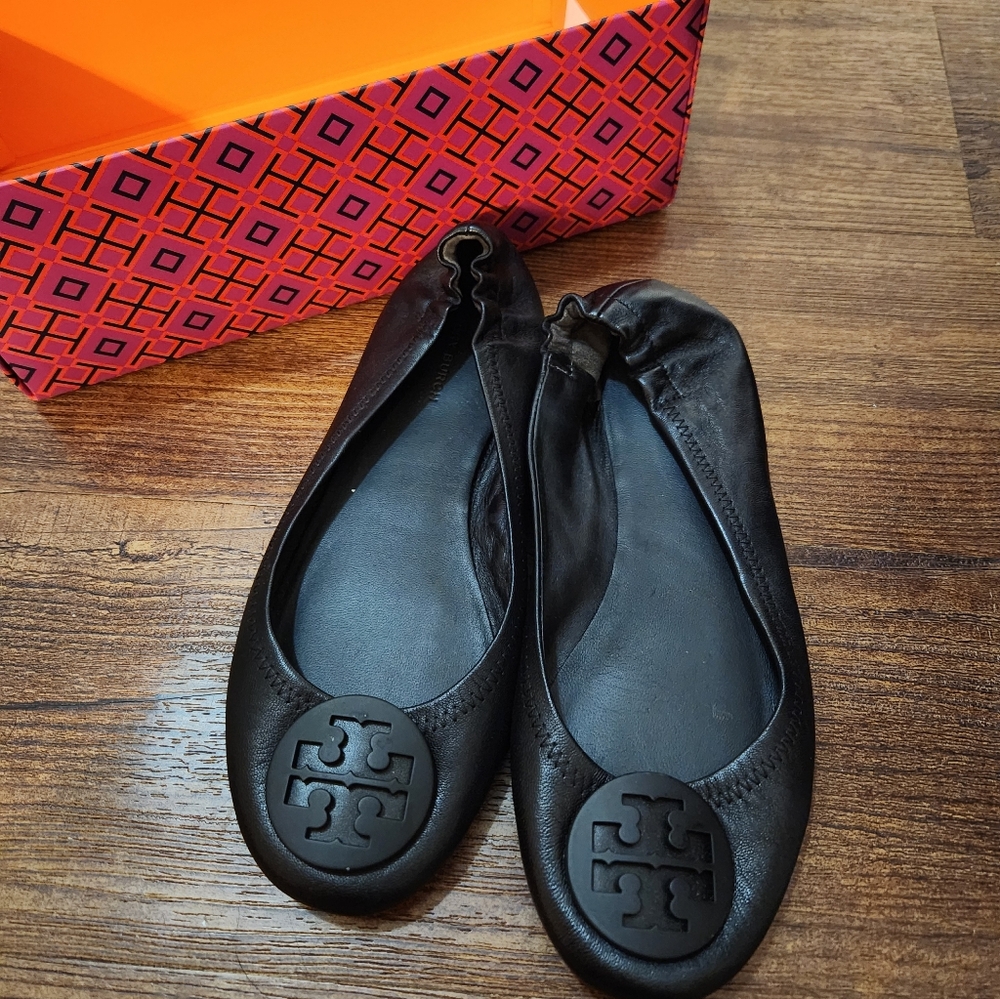 TORY Burch Minnie Travel Ballet Flats in Black